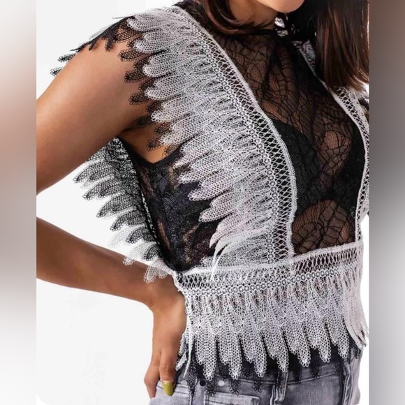 Beulah lace top - Picture 4 of 10